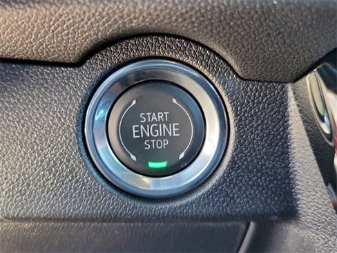 New 2026 Chevrolet Traverse LT w/ Sun and Wheel Package image 16