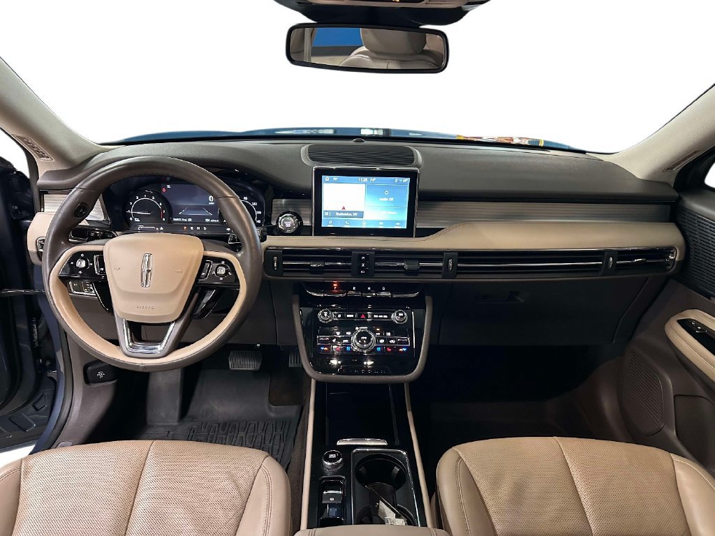 Used 2022 Lincoln Corsair AWD w/ Premium Package image 22