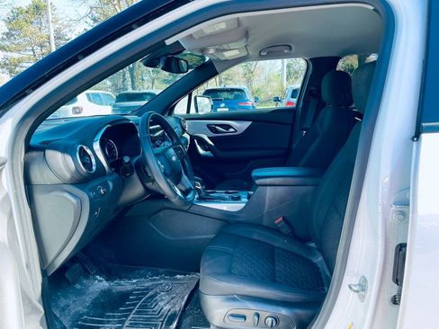 Used 2022 Chevrolet Blazer LT image 11