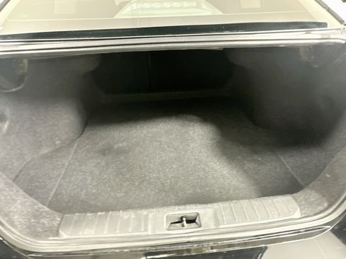 Used 2021 Nissan Sentra SR FWD image 27