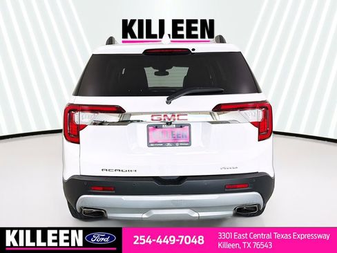 Used 2023 GMC Acadia SLT AWD/4WD image 7