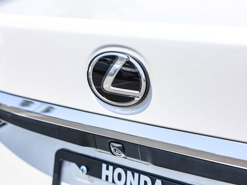 Used 2020 Lexus ES 350 w/ Premium Package FWD image 27