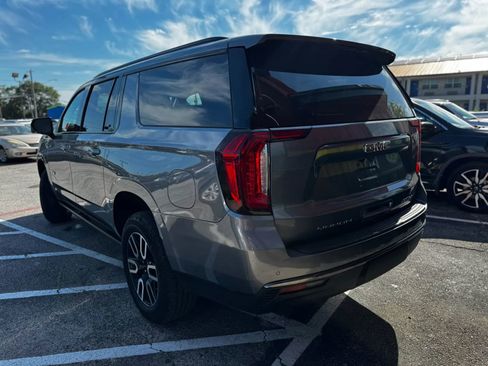 Used 2021 GMC Yukon XL AT4 w/ AT4 Premium Plus Package AWD/4WD image 4