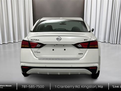 Certified 2023 Nissan Altima 2.5 SV image 6