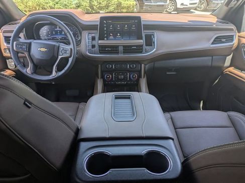 Used 2024 Chevrolet Tahoe High Country AWD/4WD image 24