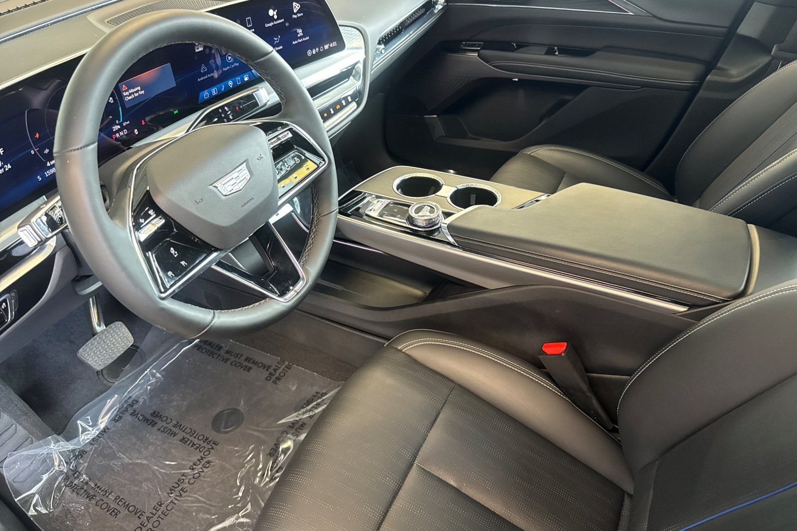 Certified 2024 Cadillac Lyriq Luxury RWD image 9