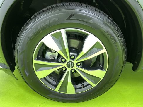 Used 2023 Nissan Murano S image 15