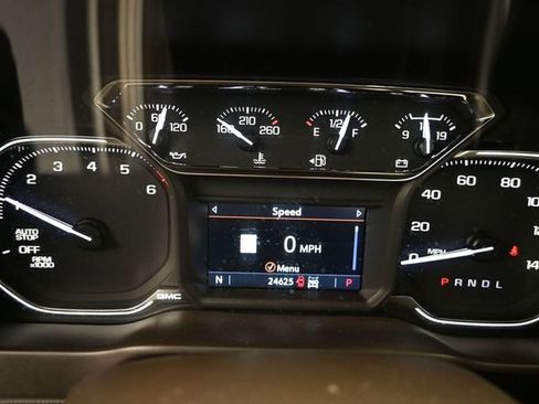 Used 2021 GMC Sierra 1500 SLT image 42
