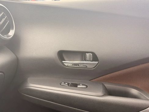 Used 2024 Nissan Kicks SR FWD image 25