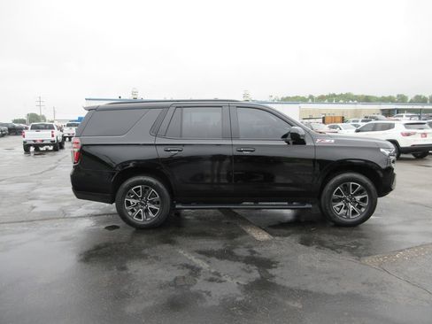 Used 2021 Chevrolet Tahoe Z71 w/ Rear Media and Nav Package AWD/4WD image 4