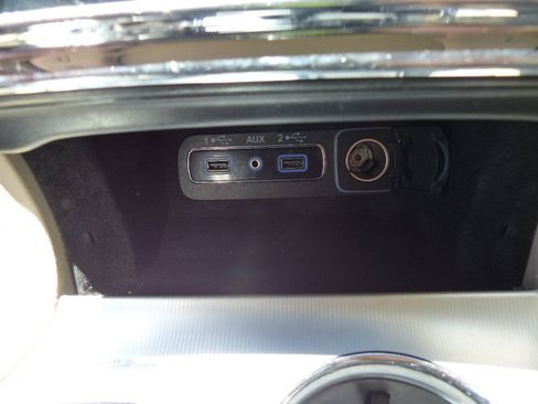 Used 2021 Jeep Grand Cherokee Summit AWD/4WD image 33