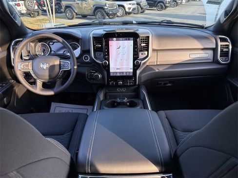 New 2026 RAM 1500 4x4 Crew Cab image 26