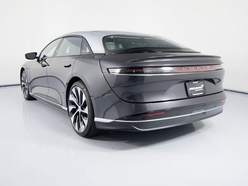 Used 2022 Lucid Air Grand Touring image 7