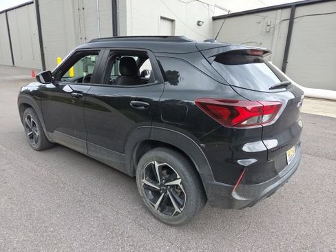 Used 2022 Chevrolet TrailBlazer RS FWD image 5