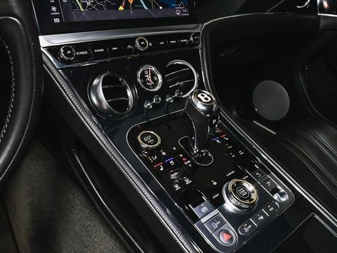 Used 2020 Bentley Continental GT AWD/4WD image 37