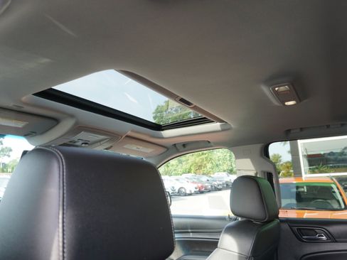 Used 2019 GMC Yukon SLT image 15