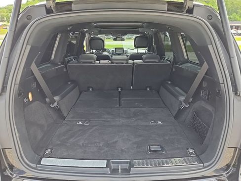 Used 2017 Mercedes-Benz GLS 550 4MATIC image 26