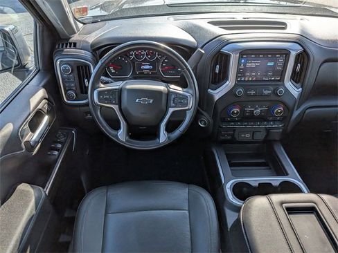 Used 2021 Chevrolet Silverado 1500 LT Trail Boss w/ Convenience Package II image 32