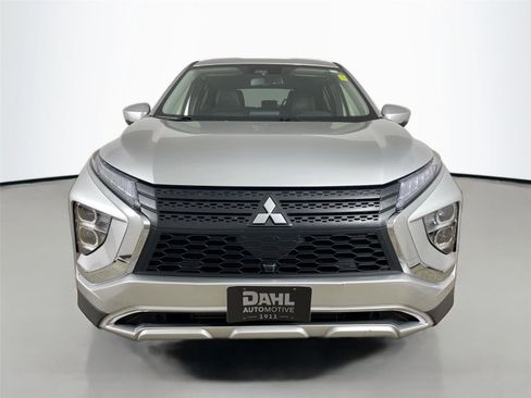 Used 2024 Mitsubishi Eclipse Cross SE AWD/4WD image 3