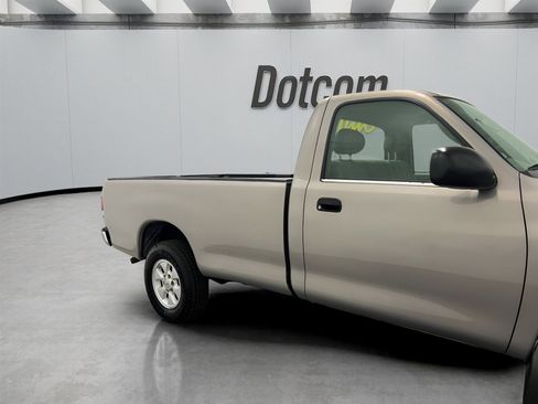 Used 2000 Toyota Tundra Regular Cab 2WD image 13