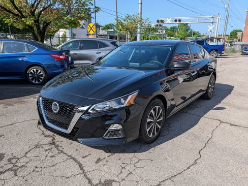 Used 2020 Nissan Altima 2.5 S FWD image 3