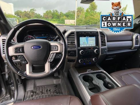 Used 2017 Ford F350 Platinum w/ Platinum Ultimate Package image 8