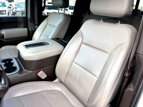 Used 2020 Chevrolet Silverado 2500 LTZ w/ LTZ Texas Edition image 10