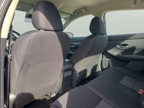 Used 2023 Nissan Sentra SV image 14