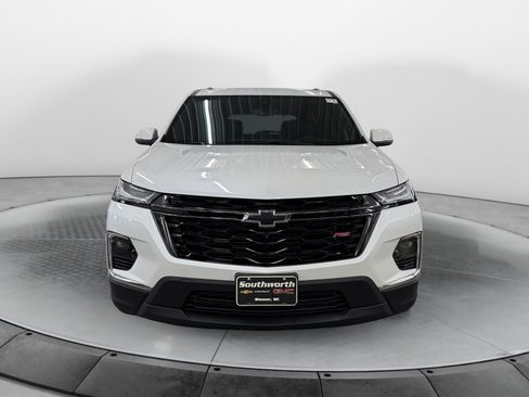 Used 2023 Chevrolet Traverse RS AWD/4WD image 7