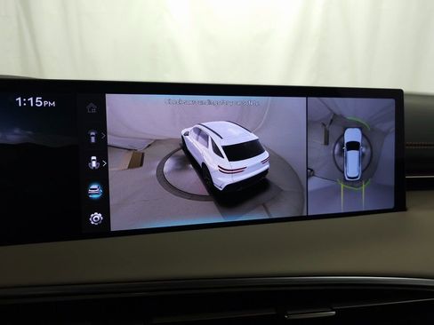 Used 2026 Genesis GV70 3.5T Sport Prestige image 28