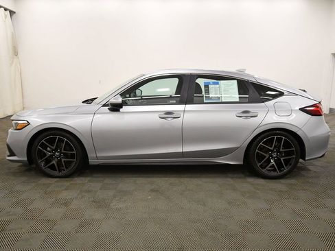 Certified 2023 Honda Civic Sport Touring image 4