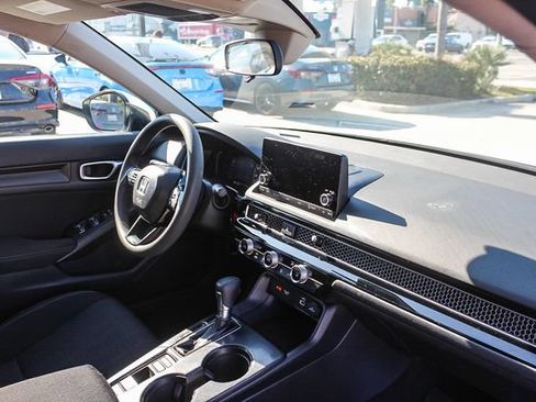 Used 2023 Honda Civic LX image 21