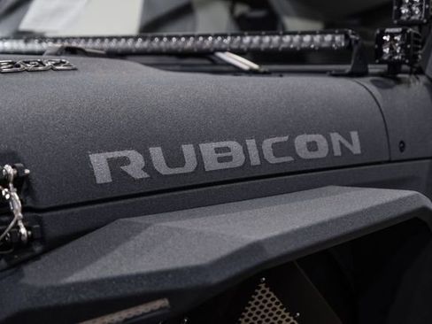 Used 2025 Jeep Wrangler Unlimited Rubicon 392 AWD/4WD image 33