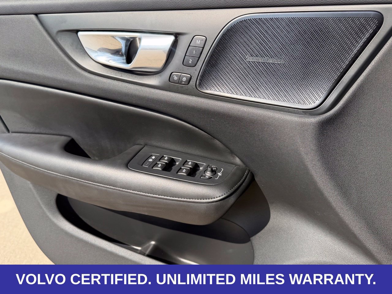 Certified 2024 Volvo S60 B5 Plus w/ Climate Package FWD image 32