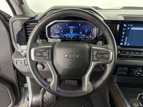 Used 2024 Chevrolet Silverado 1500 LT Trail Boss w/ LT Trail Boss Premium Package AWD/4WD image 20