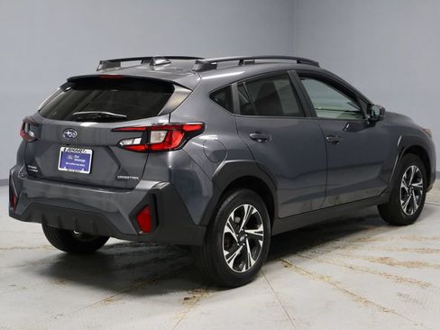 Used 2024 Subaru Crosstrek 2.0i Premium AWD/4WD image 12