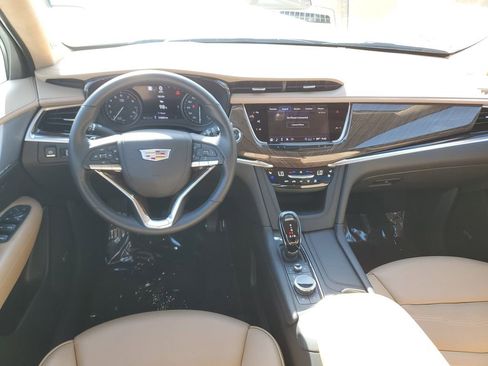 Certified 2024 Cadillac XT6 Premium Luxury w/ Platinum Package FWD image 16