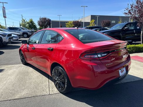 Used 2013 Dodge Dart SE w/ Value Group FWD image 3