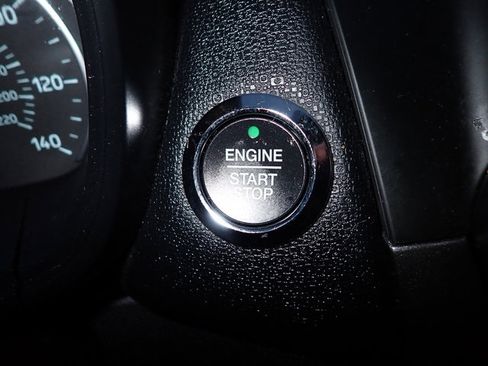 Used 2022 Ford EcoSport SE image 28