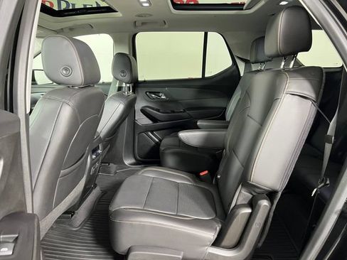 Used 2020 Chevrolet Traverse Premier w/ Redline Edition FWD image 24