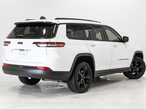 Certified 2023 Jeep Grand Cherokee L Laredo AWD/4WD image 29