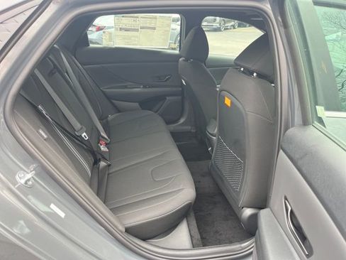 New 2026 Hyundai Elantra SEL Sport Premium FWD image 18