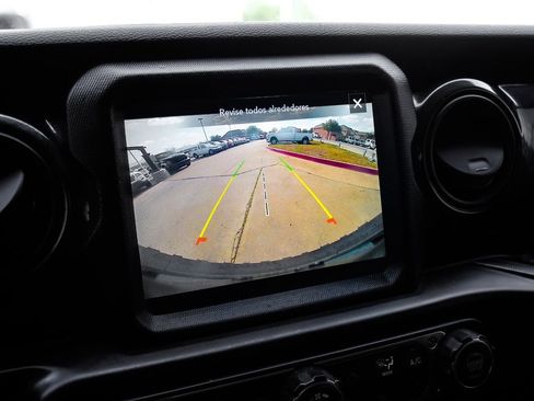 Used 2021 Jeep Wrangler Unlimited Sport image 19