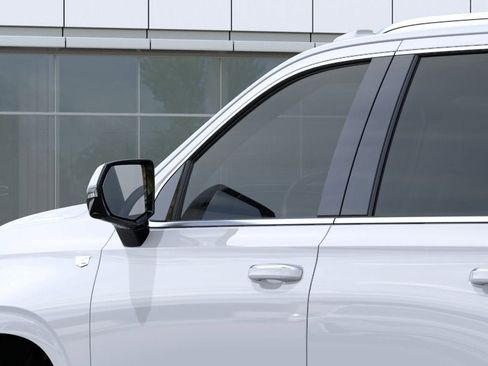 New 2026 Cadillac Escalade Luxury AWD/4WD image 12