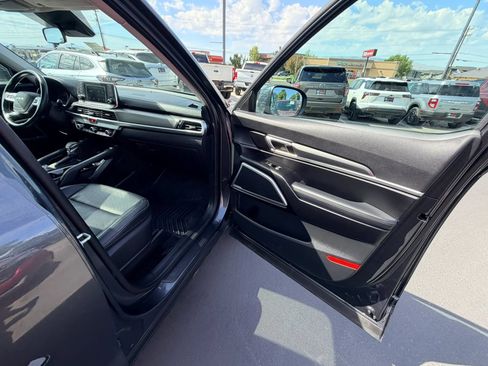 Used 2020 Kia Telluride S w/ S 8 Passenger Seating Package AWD/4WD image 24
