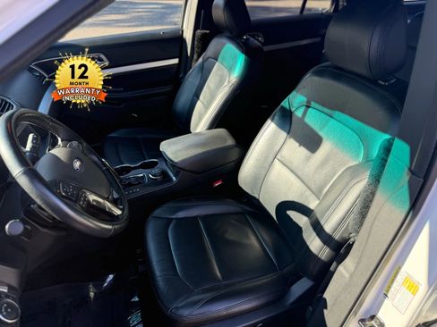 Used 2017 Ford Explorer XLT w/ Equipment Group 202A image 63