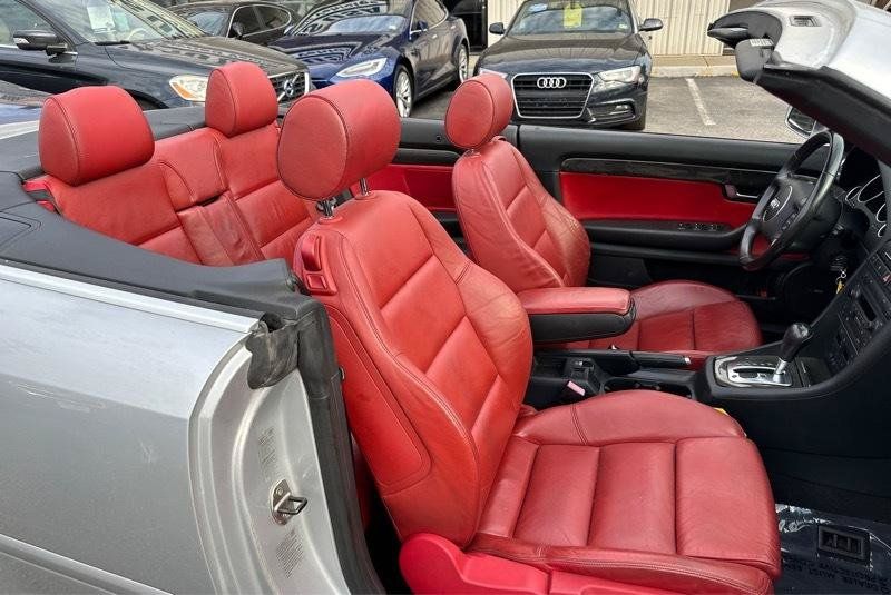 Used 2006 Audi S4 Cabriolet AWD/4WD image 25