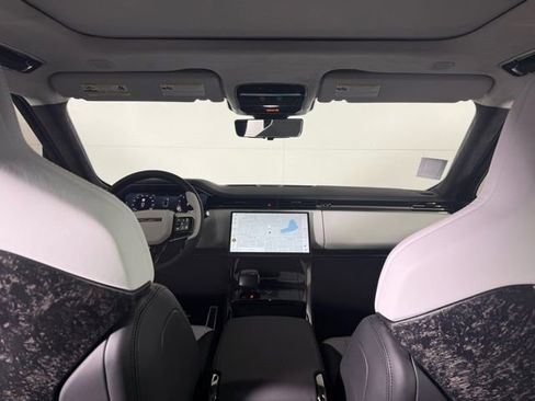 New 2026 Land Rover Range Rover Sport SV image 27