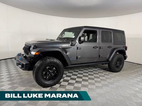 Used 2024 Jeep Wrangler Unlimited AWD/4WD image 1