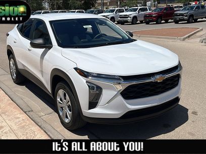 Used 2025 Chevrolet Trax LS
